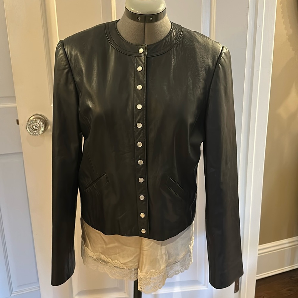 Vintage Carlisle Black Soft Leather Jacket with Pearly Snap Closure Size 8